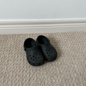 black kids crocs